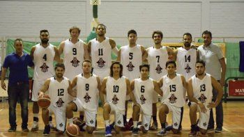 Doce partidos y doce triunfos para Gimnasia, en el básquetbol del Nivel 2
