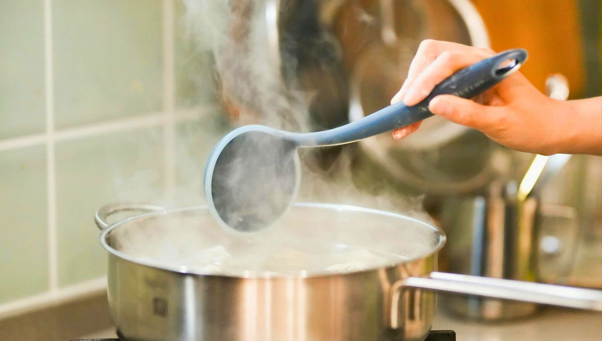 Cuando cocinamos, los detalles marcan la diferencia: un simple descuido puede convertir un plato perfecto en un desastre en segundos. Cuando cocinamos, los detalles marcan la diferencia: un simple descuido puede convertir un plato perfecto en un desastre en segundos.