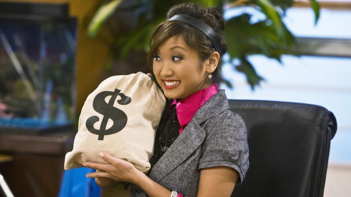 Con 36 años así se ve hoy Brenda Song, la actriz que hizo de London Tipton