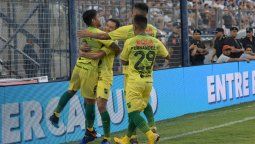 Defensa y Justicia venció a Gimnasia y es el único líder de la Superliga