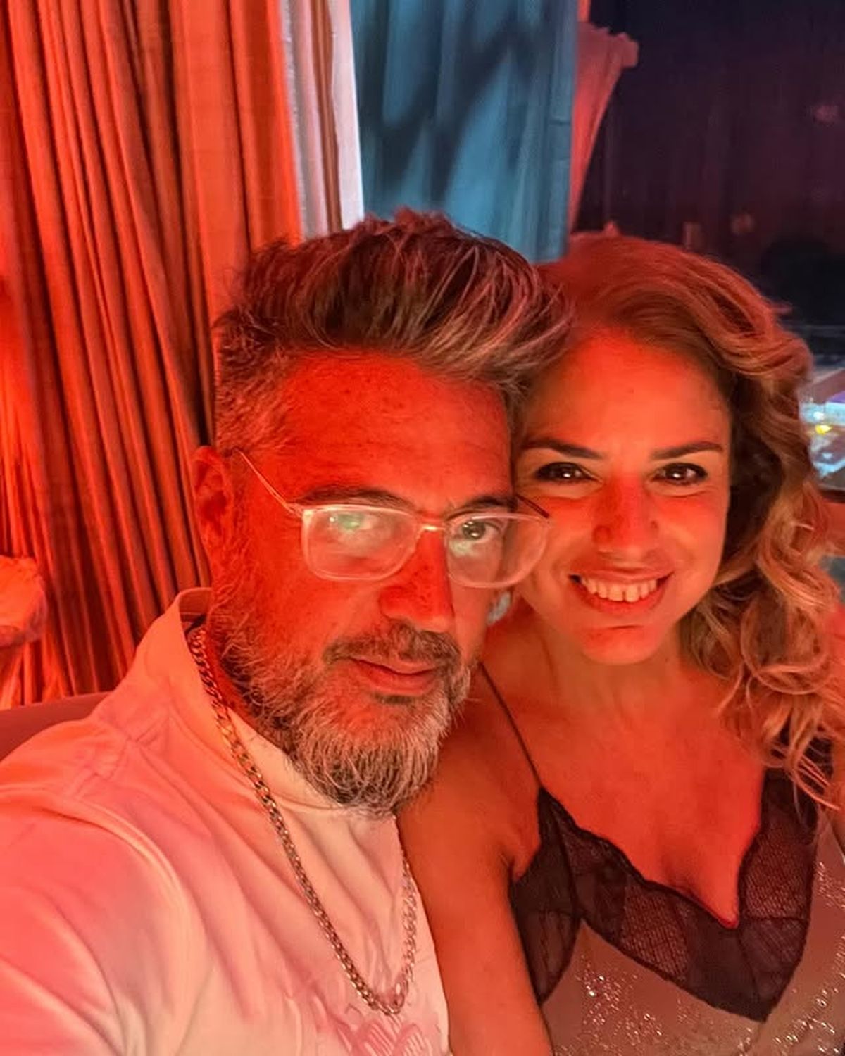 Marina Calabró y Rolando Barbano apasionados en Mar del Plata: Marina Calabró y Rolando Barbano apasionados en Mar del Plata: