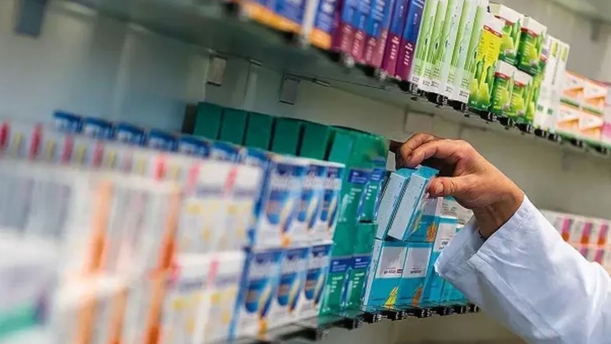 Las farmacias son el último eslabón de la cadena en el mercado de los remedios.