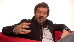 Ricardo Coler es médico, escritor, periodista y fotógrafo.