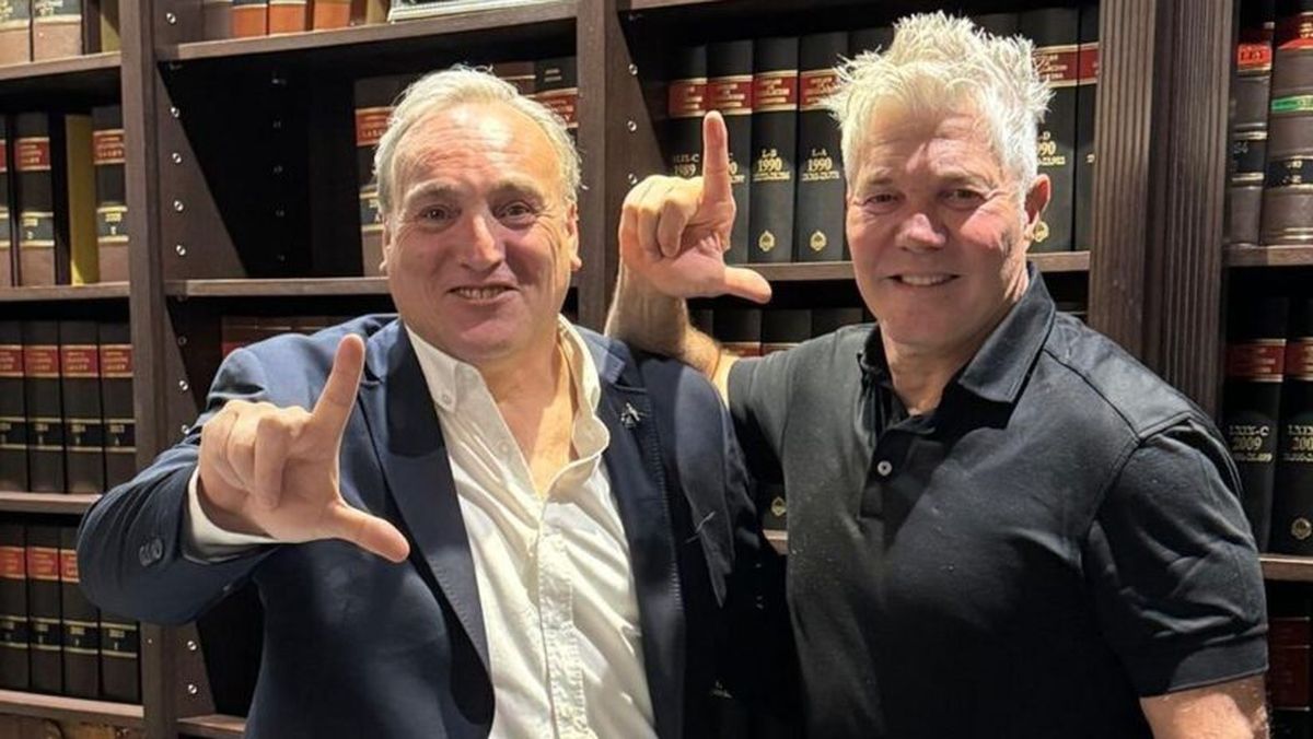 El presidente de la UCeDé, Andrés Passamonti, junto al abogado de Daniel Orozco, Fernando Burlando. El presidente de la UCeDé, Andrés Passamonti, junto al abogado de Daniel Orozco, Fernando Burlando.