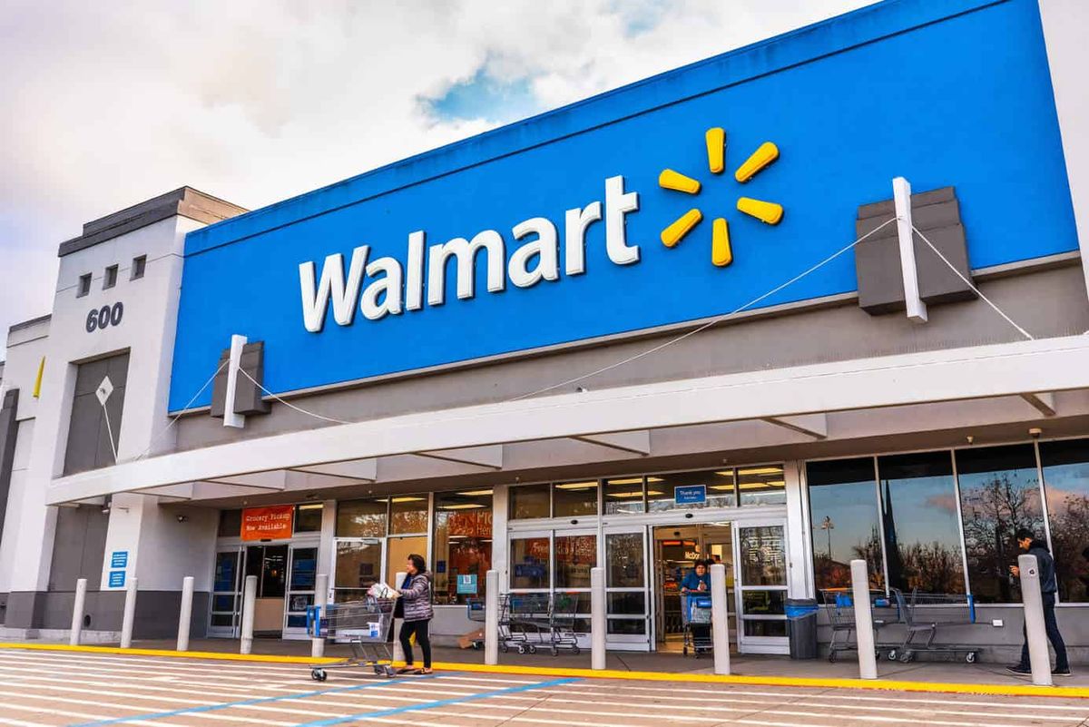 Walmart es uno de los supermercados más elegidos por los estadounidenses. Imagen de Freepik.