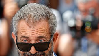 Mel Gibson arrasa con brutal película de acción más exitosa del mundo