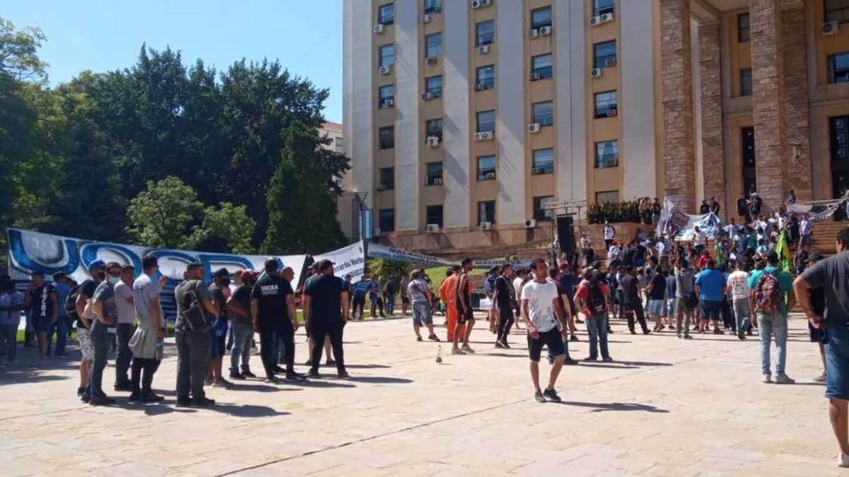 Marcha de la UOCRA a favor de la minería en Mendoza, en 2021. Marcha de la UOCRA a favor de la minería en Mendoza, en 2021.