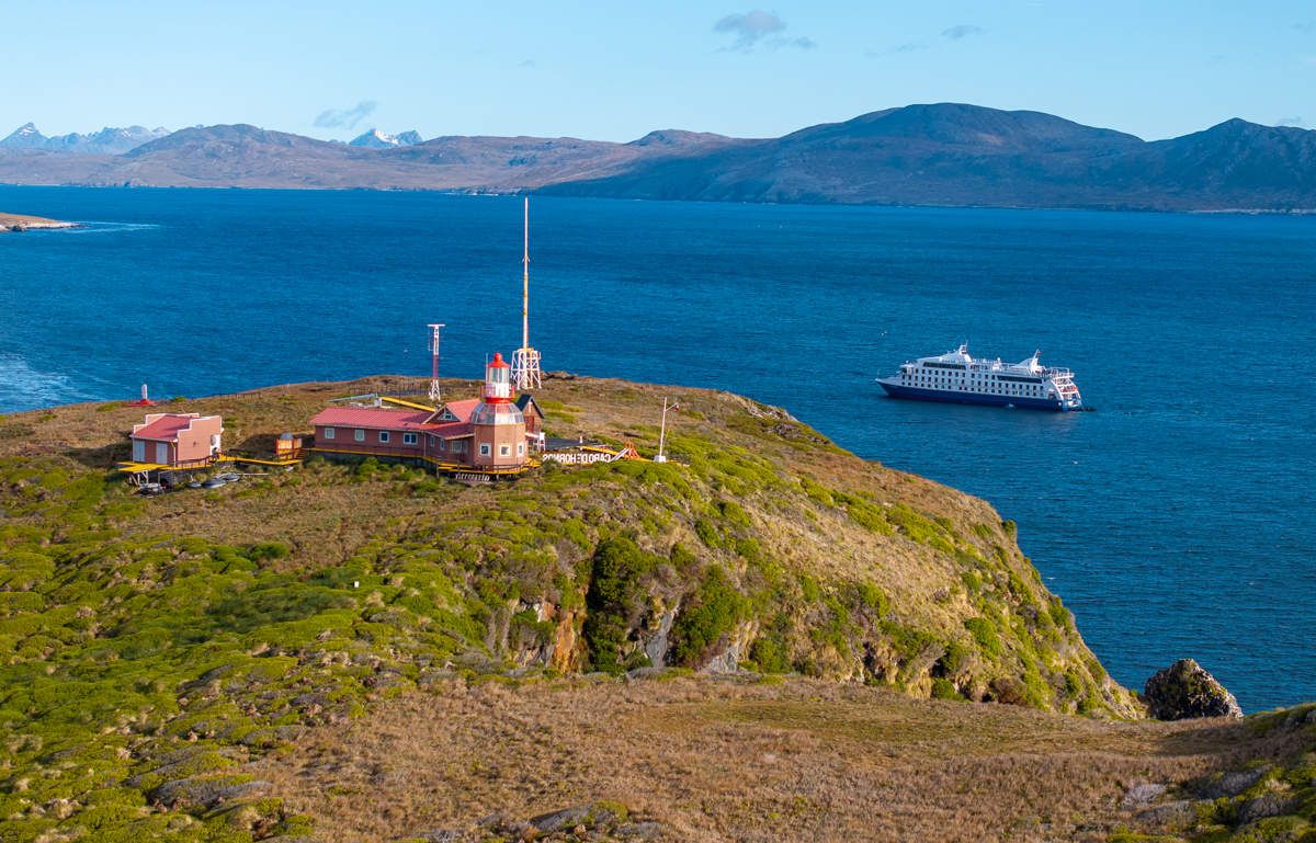 Navegar en sus aguas todavía se considera uno de los mayores retos náutico. Navegar en sus aguas todavía se considera uno de los mayores retos náutico.
