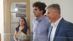 Natalio Mema con el intendente de General Alvear Alejandro Molero.