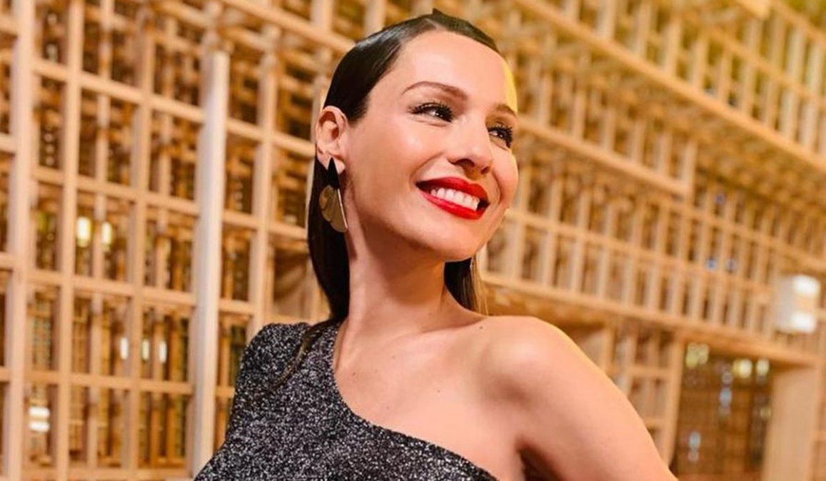 Pampita tendrá su propio reality show.