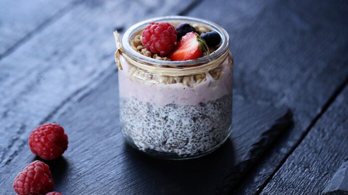 Los alimentos con semillas de chía son ricos y beneficiosos para la salud. Los alimentos con semillas de chía son ricos y beneficiosos para la salud.