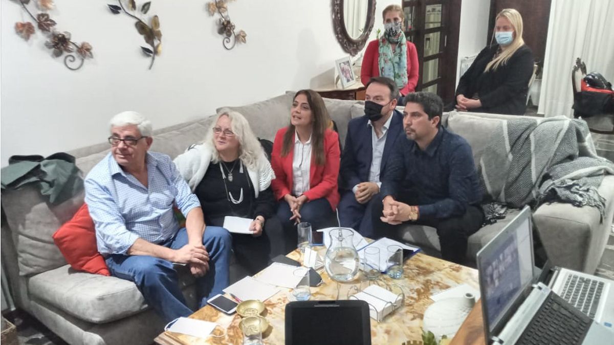 Toma forma el Frente Renovador Mendoza