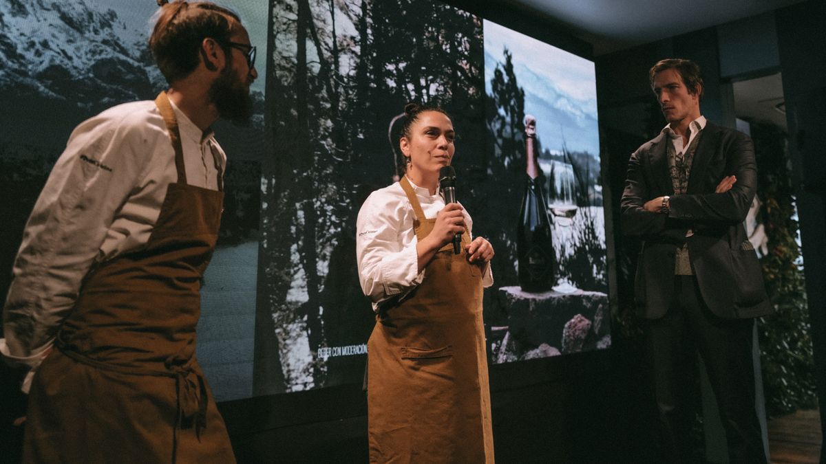 En el restaurante “Ánima” propiedad de Florencia Lafalla y Emanuel Yañez Garcia durante la presentación del 6ta edición del Prix Baron B – Édition Cuisine.
