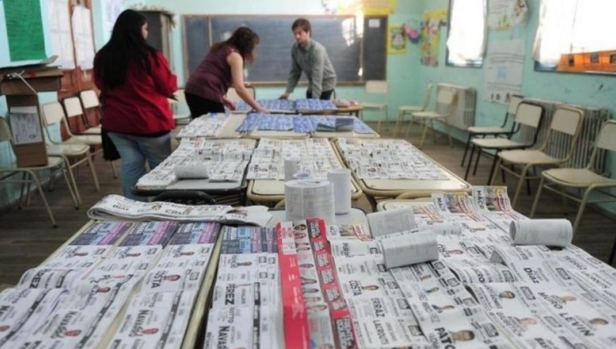 Un cuarto oscuro de las PASO en Quilmes (2015).