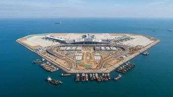 China construye el aeropuerto más grande del mundo en terreno artificial y desafía la naturaleza China construye el aeropuerto más grande del mundo en terreno artificial y desafía la naturaleza