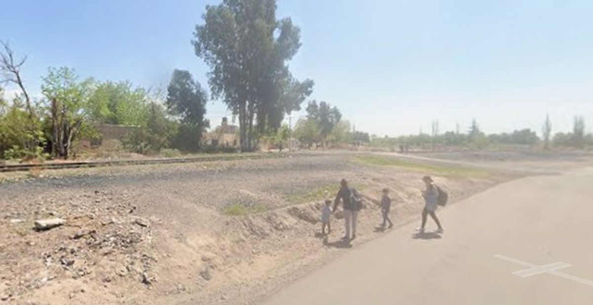 Boedo y Agustín Álvarez, en Maipú. En esta zona se ubica el asentamiento en el que se produjo el derrumbe de una vivienda precaria. Boedo y Agustín Álvarez, en Maipú. En esta zona se ubica el asentamiento en el que se produjo el derrumbe de una vivienda precaria. 