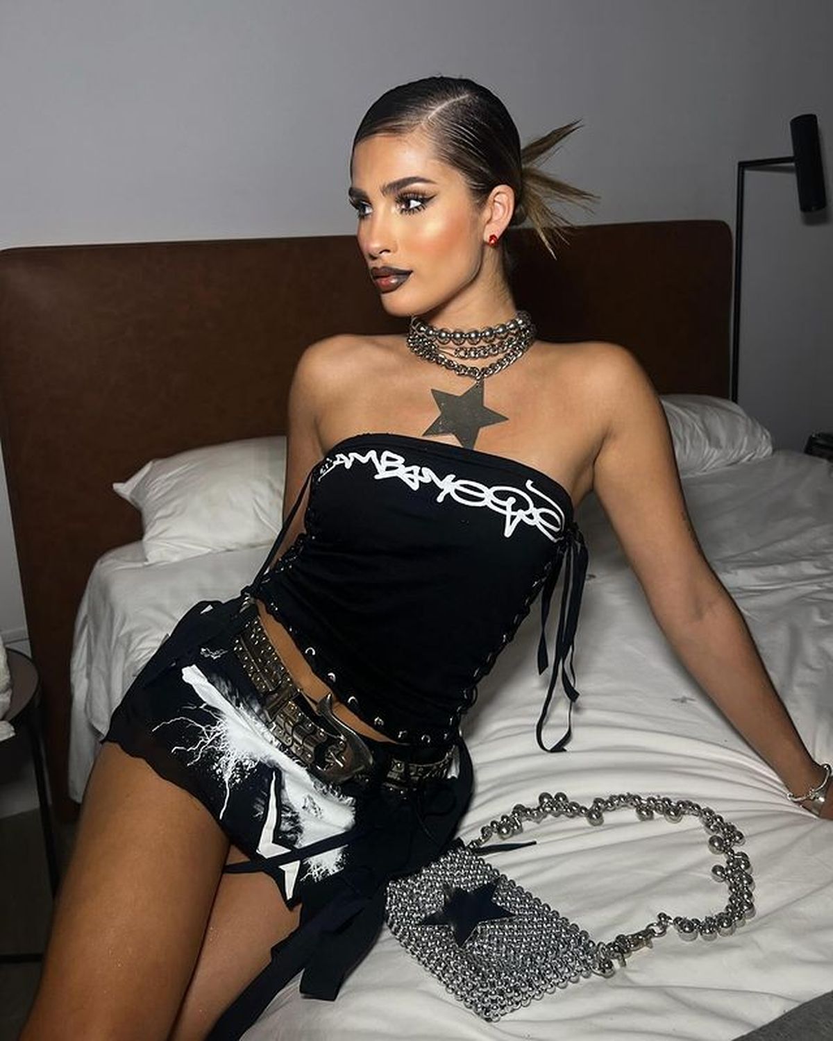 Julieta Poggio es la reina de las mini skirts que paralizaran el 2024: ultra al ras y más. Julieta Poggio es la reina de las mini skirts que paralizaran el 2024: ultra al ras y más.