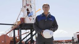 El gobernador Rodolfo Suarez realizó una visita oficial a las instalaciones de la exploración de Vaca Muerta en Malargüe.