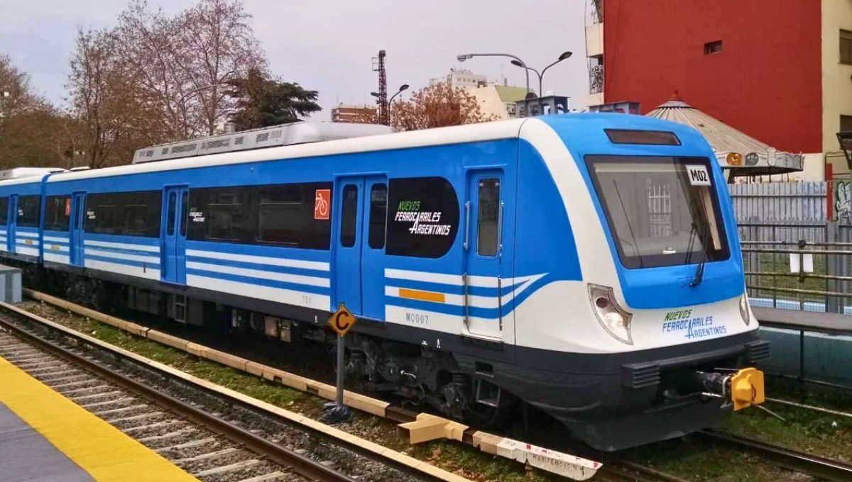 El ferrocarril es un elemento decisivo para el desarrollo de una Argentina integrada, equitativa y soberana. Fuente: El Constructor. El ferrocarril es un elemento decisivo para el desarrollo de una Argentina integrada, equitativa y soberana. Fuente: El Constructor.