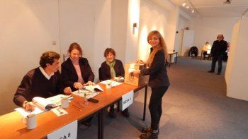 Voto en el exterior: cerraron algunas mesas