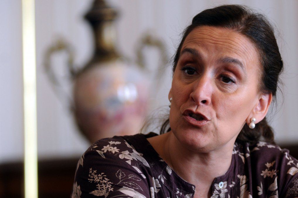 Michetti admitió que el feriado del 17 de junio podría aprobarse pero dejó abierta la chance de un veto