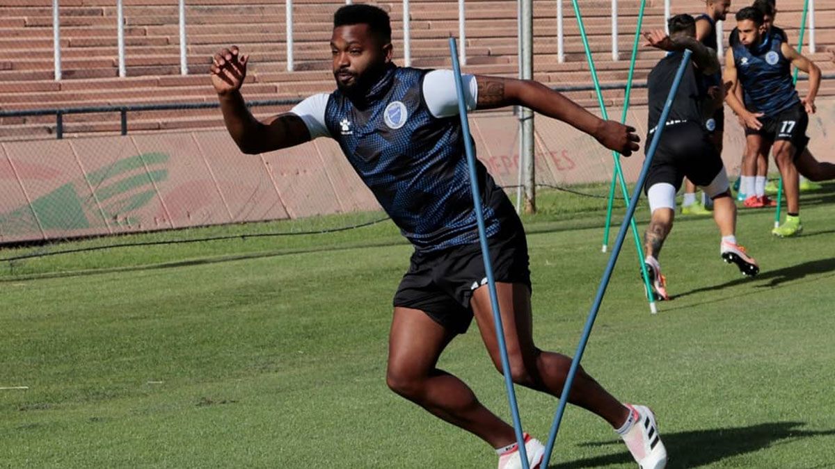 El Morro García sería titular ante Banfield. Foto: gentileza Prensa Godoy Cruz.