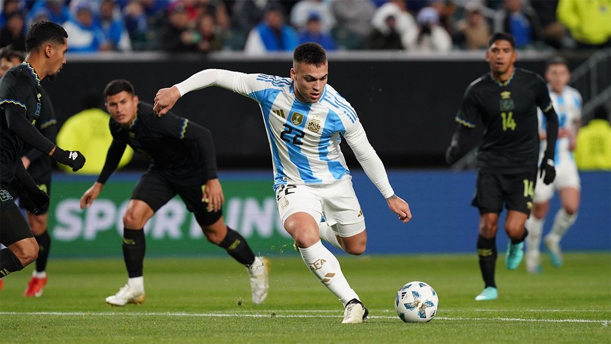 Lautaro Martínez es criticado en la Selección argentina.