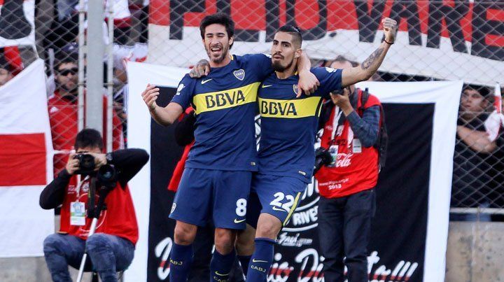 Boca se aprovechó del error de Lux y le ganó a River en San Juan