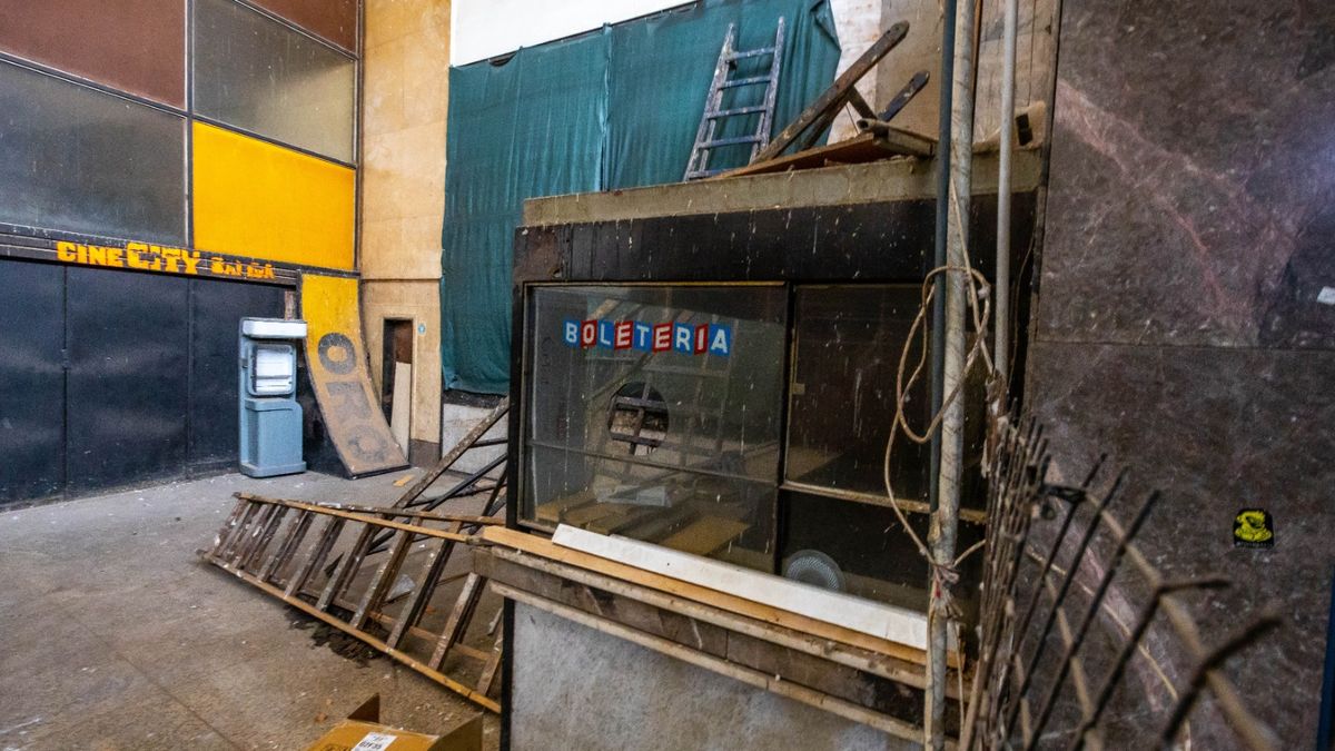 El cine City, con sus 2.400 butacas, quedó detenido en su último filme. El cine City, con sus 2.400 butacas, quedó detenido en su último filme.