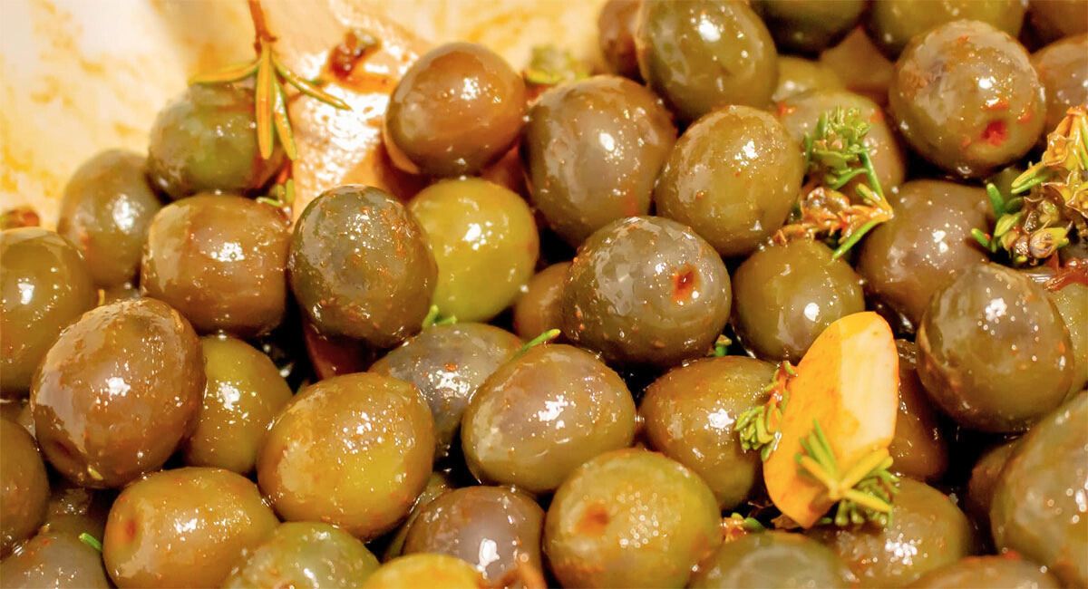 Cómo aliñar aceitunas: la receta sabrosa y para chuparse los dedos