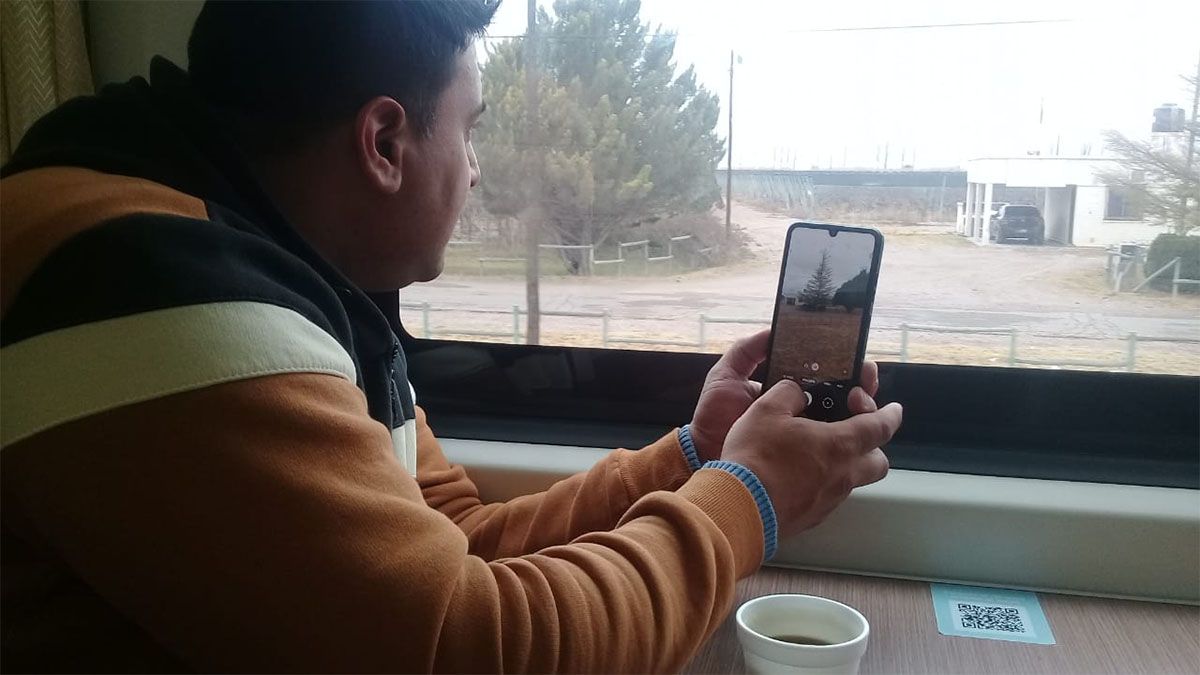 Las frecuencias son cada 15 días, y desde Palmira hasta Retiro son 18 horas de viaje.