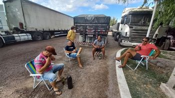 Autoridades chilenas ratificaron los testeos masivos y ya hay casi 3.000 camioneros varados
