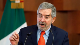 El canciller de México, Juan Ramón de la Fuente, habla durante una conferencia de prensa en Ciudad de México (Archivo). Crédito: EFE/ Mario Guzmán. El canciller de México, Juan Ramón de la Fuente, habla durante una conferencia de prensa en Ciudad de México (Archivo). Crédito: EFE/ Mario Guzmán.