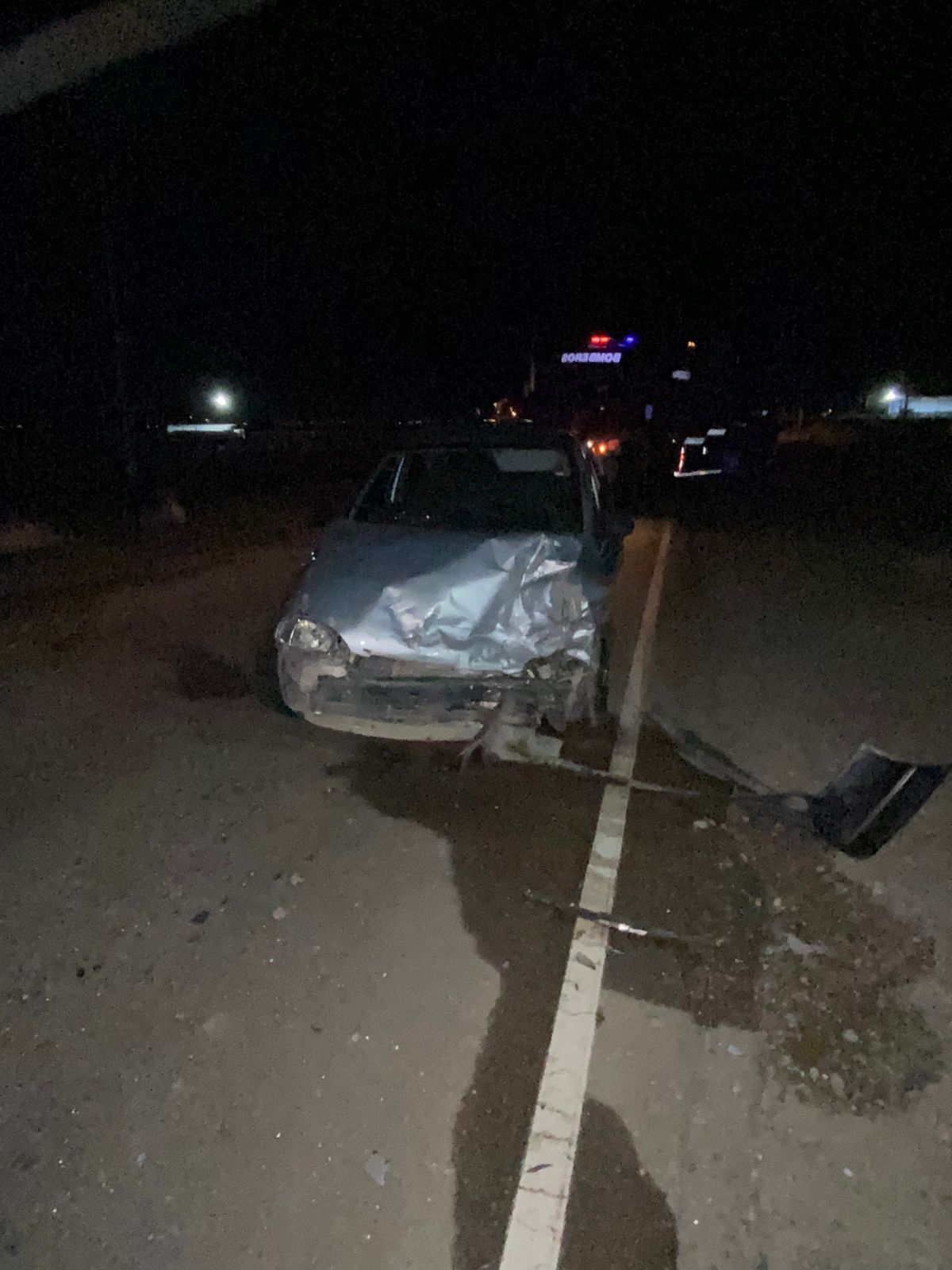 Así quedó el vehículo del conductor que manejaba ebrio por la ruta. Así quedó el vehículo del conductor que manejaba ebrio por la ruta.