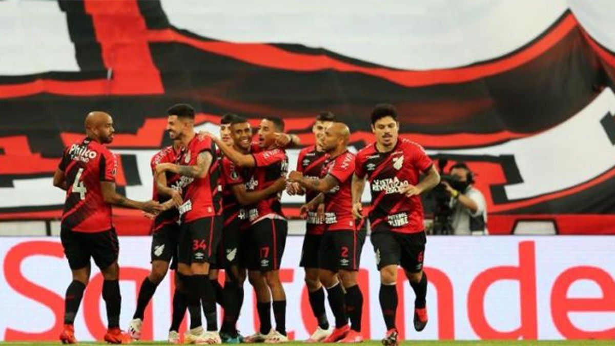 Paranaense, rival de River, tiene varios casos de coronavirus