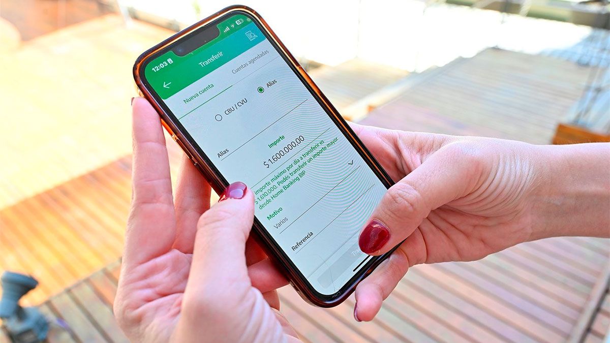 La Cuenta DNI del Banco Provincia ofrece promociones y reintegros en comercios adheridos, aumentando el ahorro del usuario. La Cuenta DNI del Banco Provincia ofrece promociones y reintegros en comercios adheridos, aumentando el ahorro del usuario.