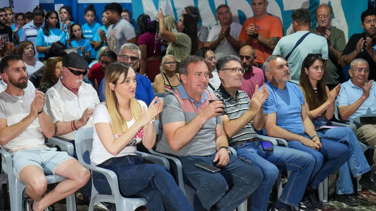 Anabel Fernández Sagasti lidera un sector del peronismo que quedó fuera de la lista de diputados nacionales del PJ. Anabel Fernández Sagasti lidera un sector del peronismo que quedó fuera de la lista de diputados nacionales del PJ.