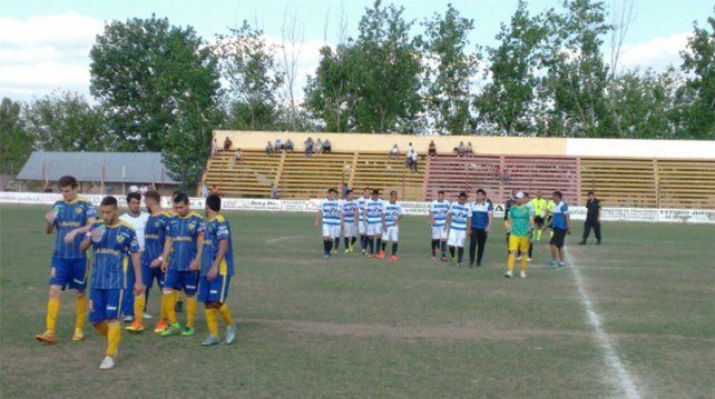 Huracán perdió con el CEC y se complica