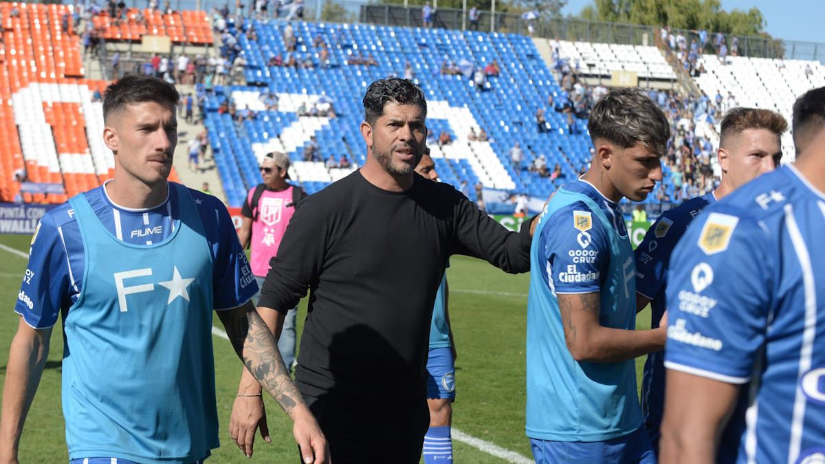 Sergio Gómez dijo que quieren hacer historia en La Bombonera ante Boca.