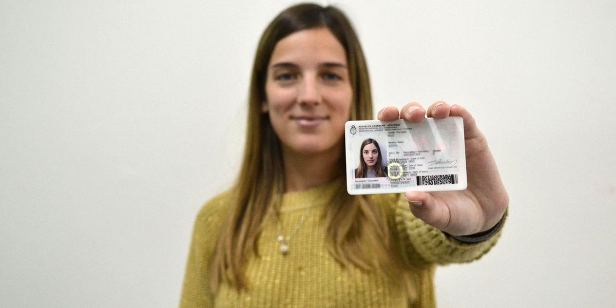 Los argentinos que cruzan a Chile deben presentar el DNI o pasaporte. Los menores de edad, además del documento, la partida de nacimiento. Los argentinos que cruzan a Chile deben presentar el DNI o pasaporte. Los menores de edad, además del documento, la partida de nacimiento.