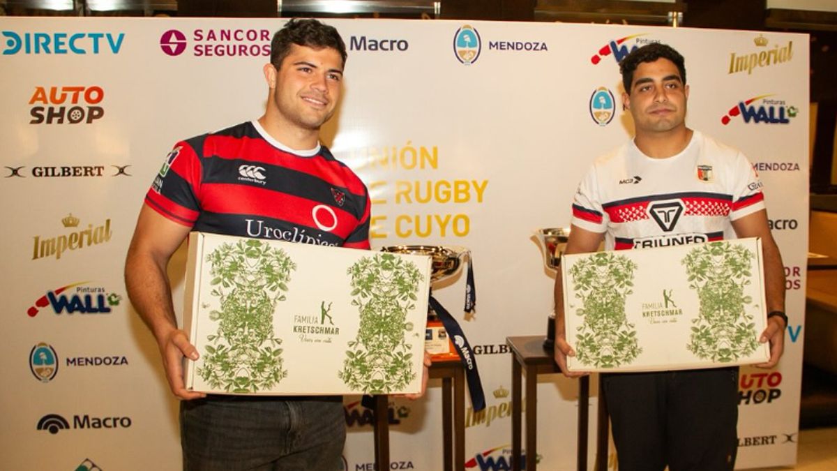 Manuel Arroyo y Álvaro Llaver, capitanes de Los Tordos y Marista, antes de la gran final. Manuel Arroyo y Álvaro Llaver, capitanes de Los Tordos y Marista, antes de la gran final.