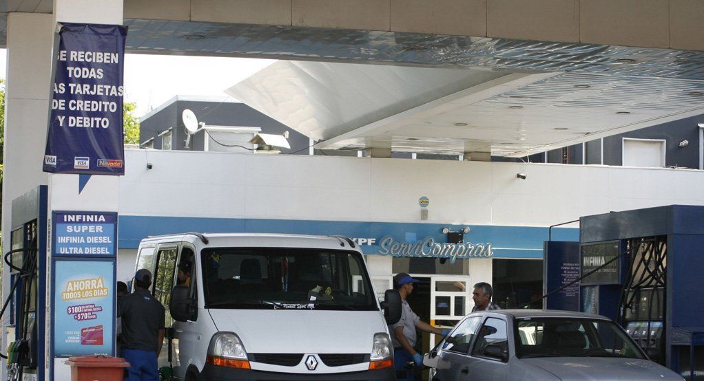 YPF enfrenta demandas judiciales por 14 mil millones de dólares
