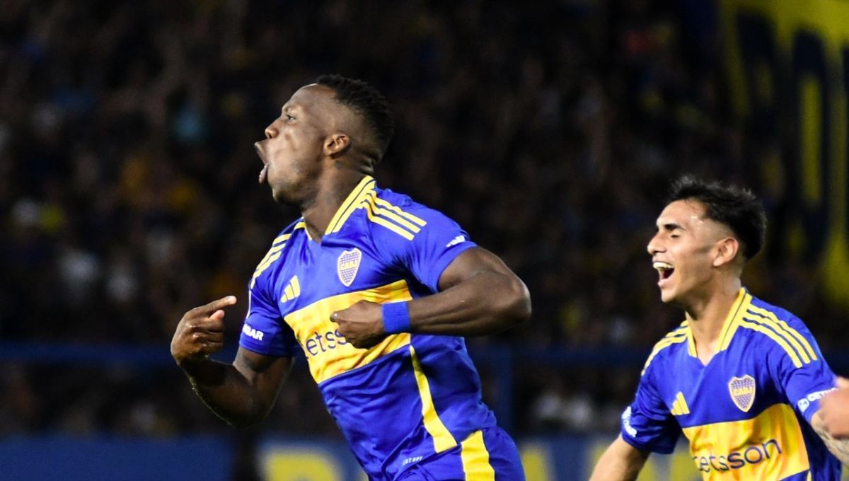 Los goles fueron de Luis Advíncula y Miguel Merentiel