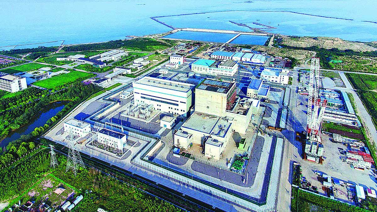 El reactor número 1 de la planta de energía nuclear de Shidaowan en Rongcheng