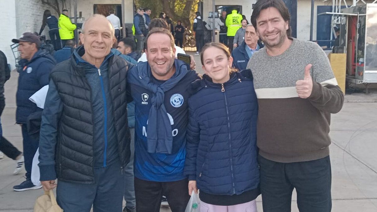 Los hinchas de la Lepra volvieron a mostrar su solidaridad. Los hinchas de la Lepra volvieron a mostrar su solidaridad.