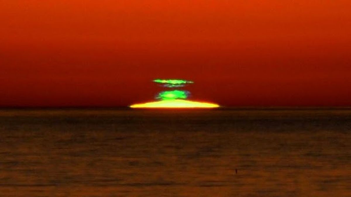 Pueden ser vistos cuando el horizonte está despejado y sin obstáculos Pueden ser vistos cuando el horizonte está despejado y sin obstáculos 