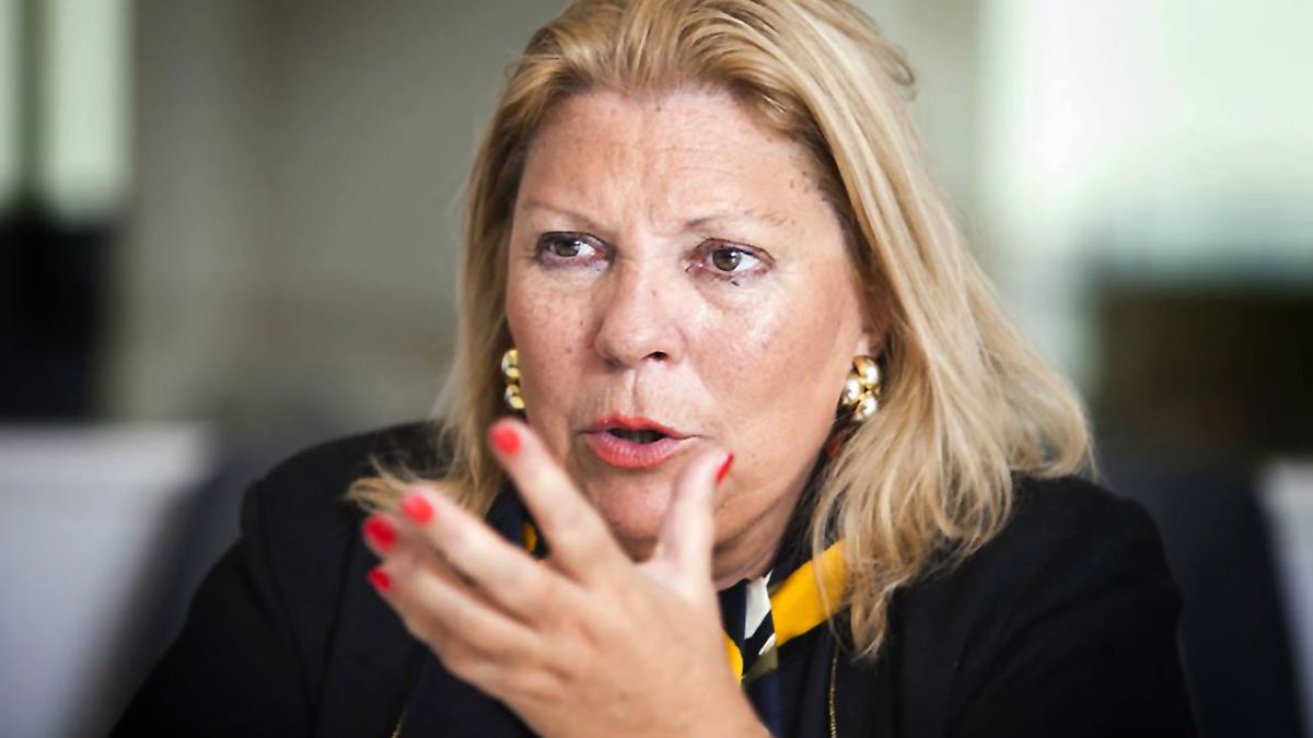 Elisa Carrió profundizó sus críticas por las crisis internas del gobierno nacional.