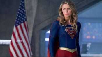 Warner Bros. y DC Comics preparan película de Supergirl