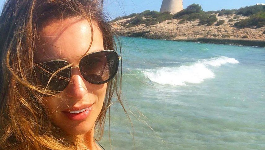 Las sensuales fotos de Pampita en bikini