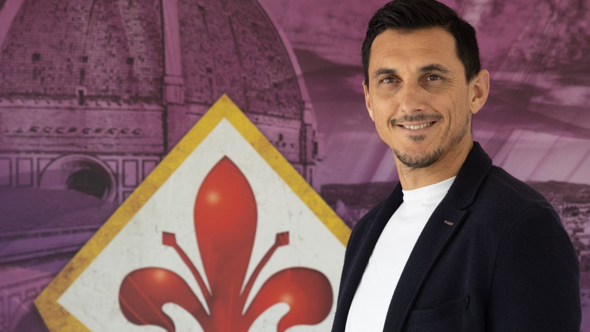Nicol&aacute;s Burdisso ya es el director deportivo de la Fiorentina.